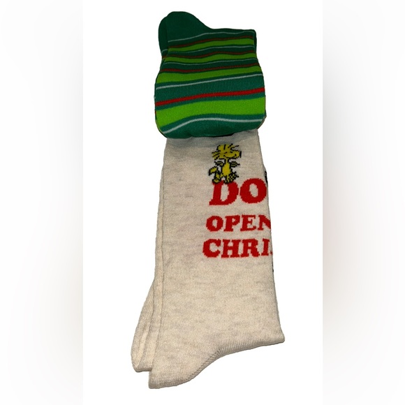 Peanuts Charlie Brown Snoopy Woodstock Crew Socks 1Pair Men 6-12 Green Christmas - Picture 6 of 11
